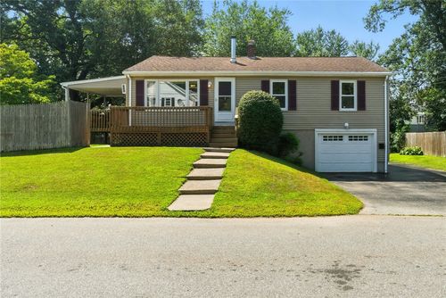 80 Poplar St, Woonsocket, RI, 02895-3629 | Card Image