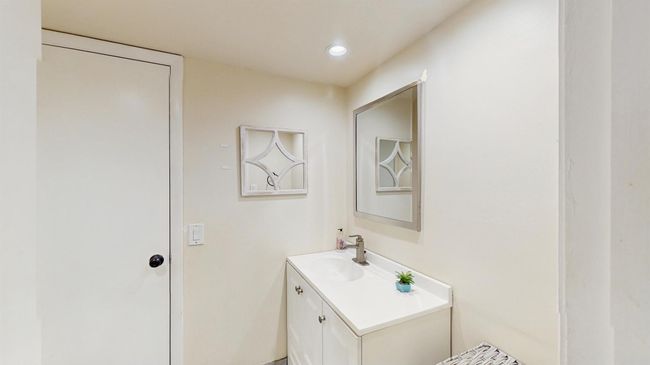 527 Deer Creek Wildwood Ln E, Condo with 4 bedrooms, 3 bathrooms and null parking in Deerfield Beach FL | Image 11
