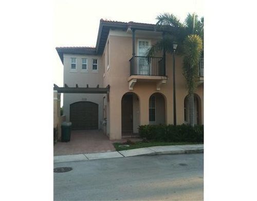 6903 Julia Gardens Dr, Coconut Creek, FL, 33073-2151 | Card Image