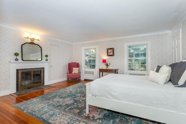 204 Ridge St, House other with 6 bedrooms, 4 bathrooms and 12 parking in Millis MA | Image 22