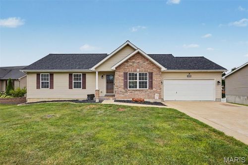 7034 Brooks Farm Dr, House Springs, MO, 63051-1478 | Card Image