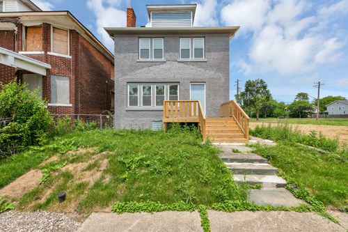 2916 Gladstone St, Detroit, MI, 48206-2129 | Card Image