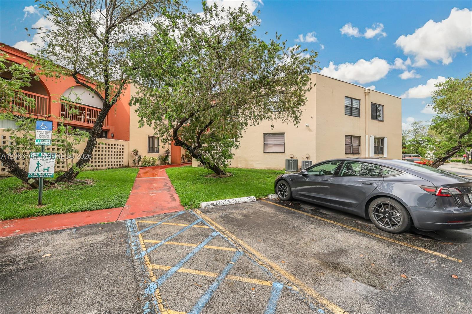 Residential in Miami 3