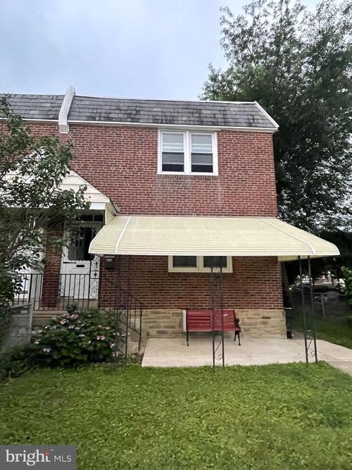 804 Rhawn St, PHILADELPHIA, PA, 19111-2523 | Card Image