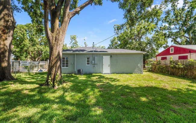 3907 W Walnut St, House other with 2 bedrooms, 1 bathrooms and null parking in TAMPA FL | Image 26