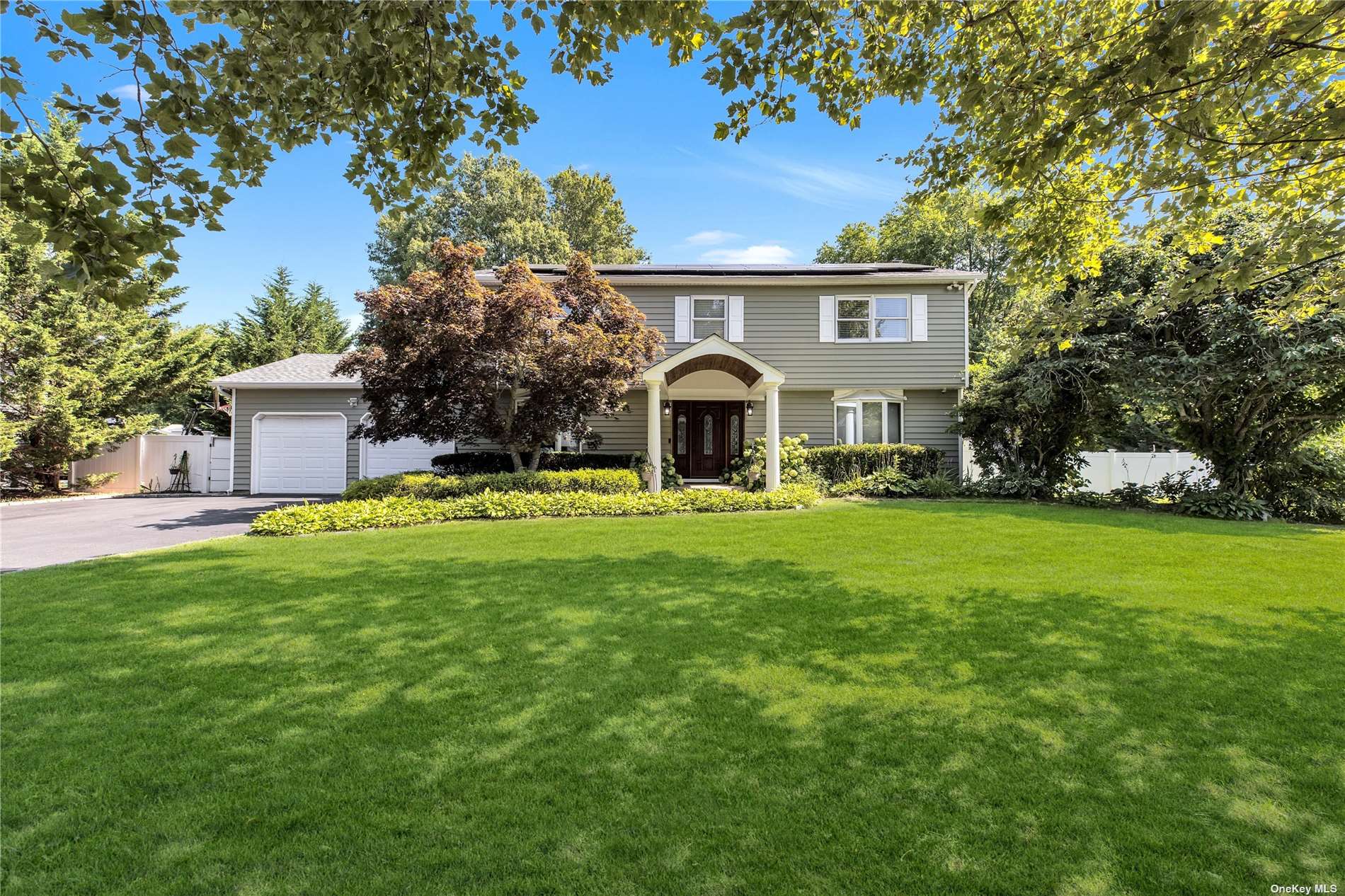 Puritan Ave, Mount Sinai, NY 11766