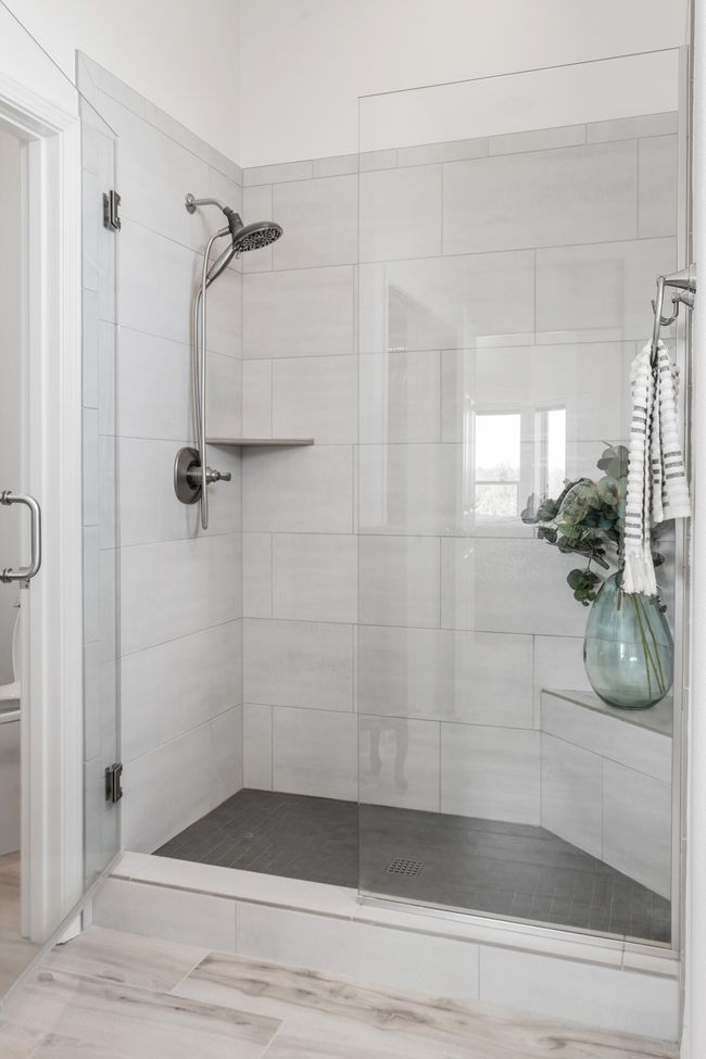 38-Bathroom | Image 30