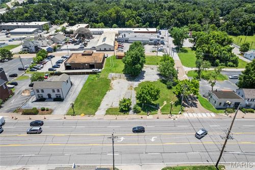 14356 Manchester Road, Manchester, MO, 63011 | Card Image