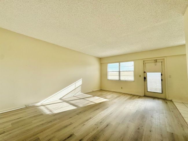 82 Dorset B, Condo with 2 bedrooms, 2 bathrooms and null parking in Boca Raton FL | Image 8
