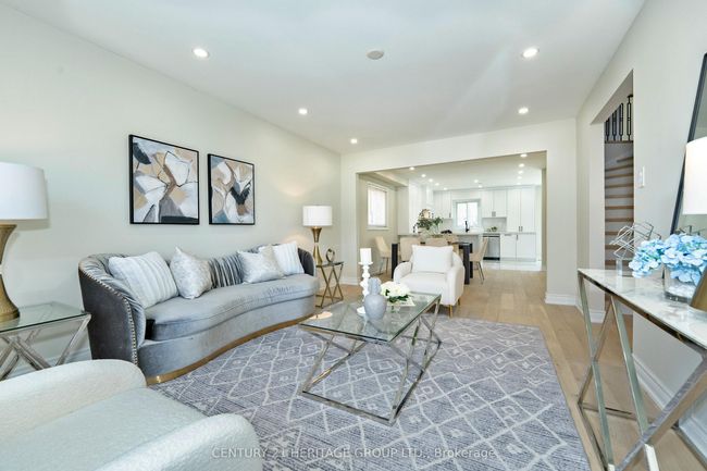 92 East Ave, House other with 4 bedrooms, 3 bathrooms and 2 parking in Scarborough ON | Image 6