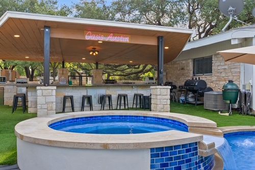 13204 Onion Creek Dr, Manchaca, TX, 78652-6808 | Card Image