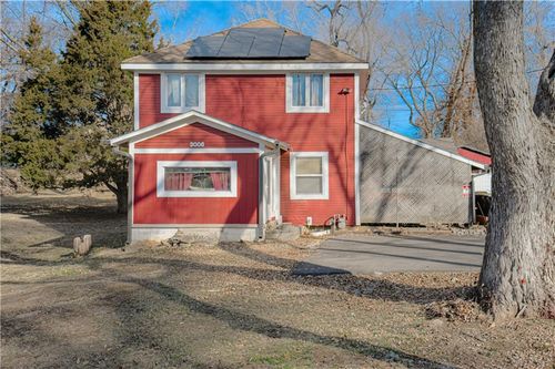 3006 Ne Parvin Rd, Kansas City, MO, 64117-2137 | Card Image