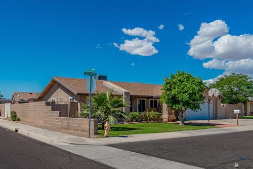 2544 S 26th Dr, Yuma, AZ, 85364-6808 | Card Image
