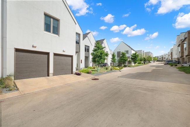 2608 Watkins Way, Condo with 4 bedrooms, 4 bathrooms and 2 parking in Austin TX | Image 4