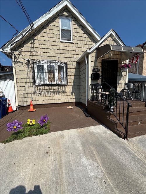 128-11 174th Pl, Jamaica, NY, 11434-3335 | Card Image