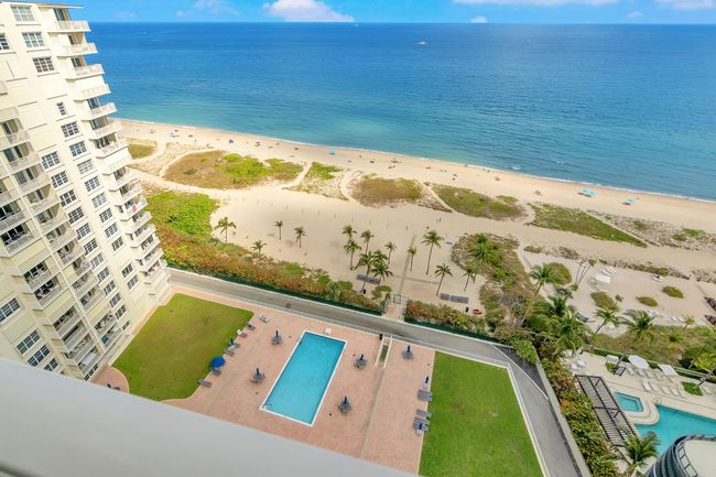 APT-2010 - 750 N Ocean Blvd, Condo with 2 bedrooms, 2 bathrooms and null parking in Pompano Beach FL | Image 45