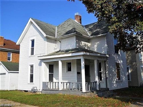 433 S 7th St, Coshocton, OH, 43812-2123 | Card Image