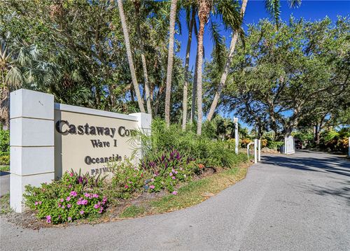 1351 Sea Hawk Ln, Vero Beach, FL, 32963-2522 | Card Image