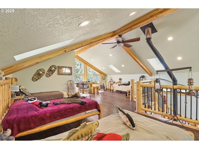 123604 Muttonchop St, House other with 1 bedrooms, 1 bathrooms and 2 parking in Crescent Lake OR | Image 25