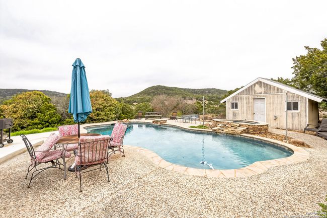 1167 Pipe Springs Dr, House other with 4 bedrooms, 4 bathrooms and null parking in Lakehills TX | Image 16