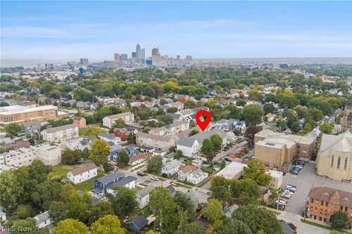 5502 Courtland Ct, Cleveland, OH, 44102-3220 | Card Image