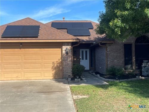 105 Ashland Crk, Victoria, TX, 77901-3683 | Card Image