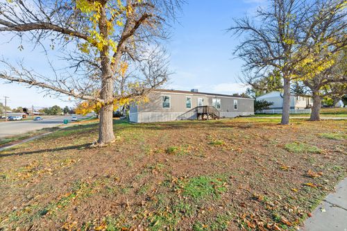 190 W 200 S, Blanding, UT, 84511-3711 | Card Image