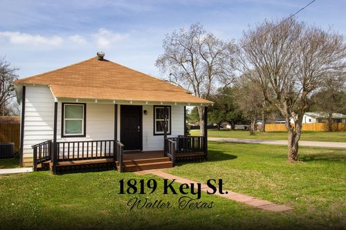1819 Key St, Waller, TX, 77484-8466 | Card Image