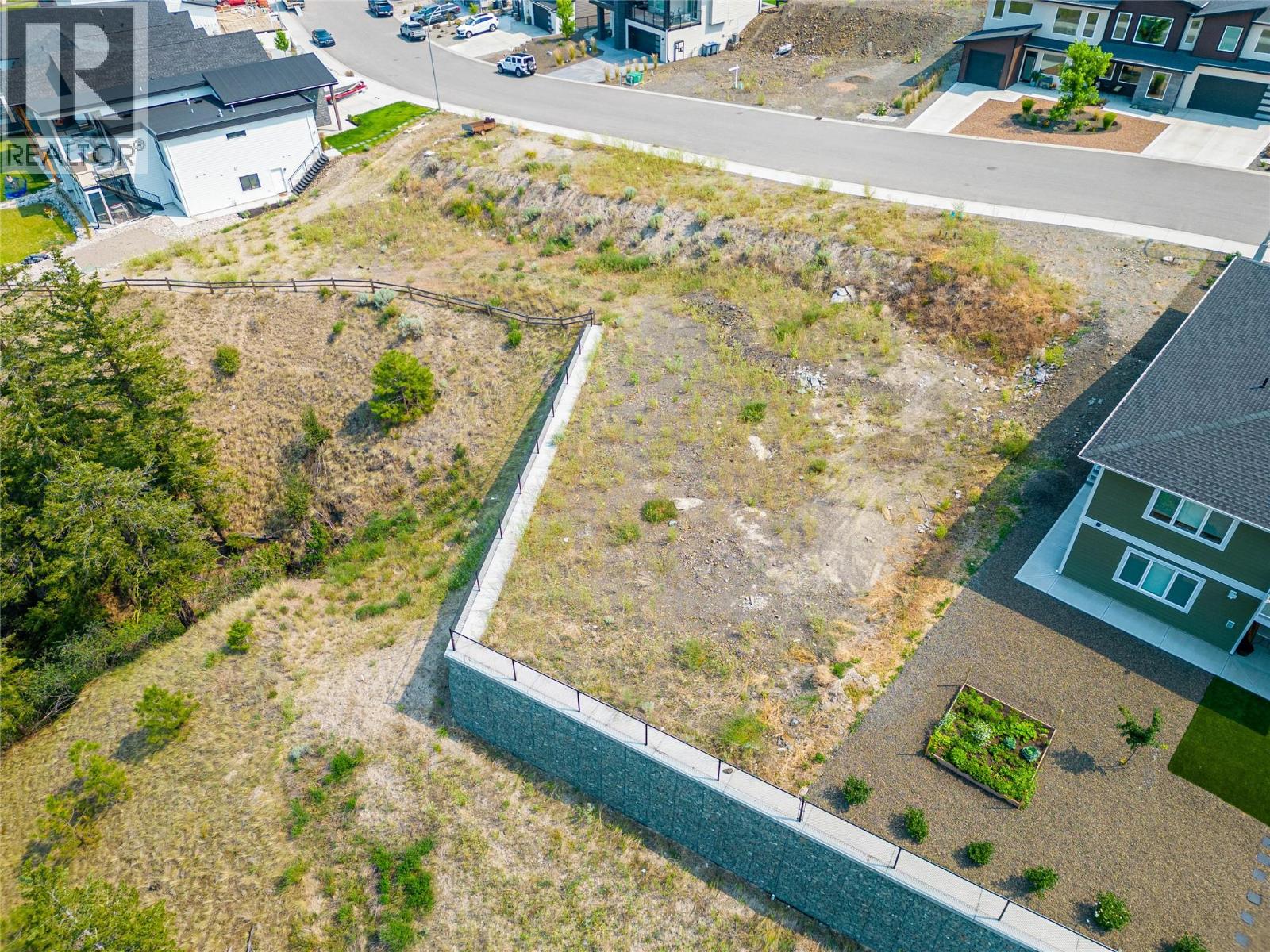 Land in Kamloops 3