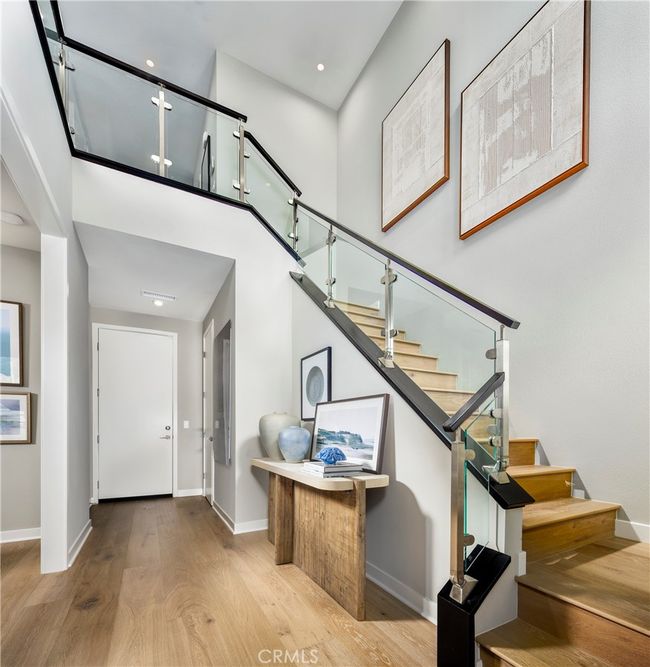 Entry Way | Image 11