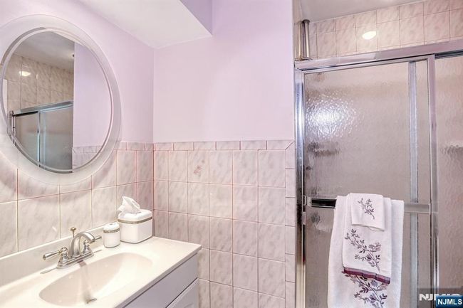 380 Hillside Ave, House other with 4 bedrooms, 4 bathrooms and null parking in Allendale NJ | Image 23