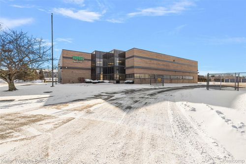 44595 Enterprise Drive, Clinton Charter Township, MI, 48038 | Card Image