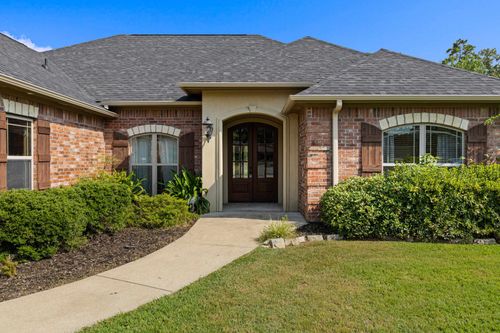 104 Waverly St, Marshall, TX, 75672-7260 | Card Image
