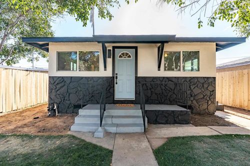 3008 C Ave, National City, CA, 91950-7320 | Card Image