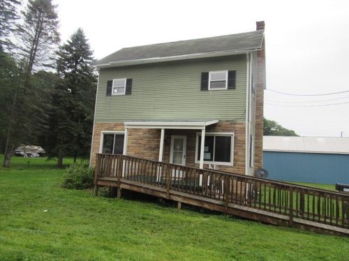 4557 Elton Rd, Johnstown, PA, 15904-3902 | Card Image