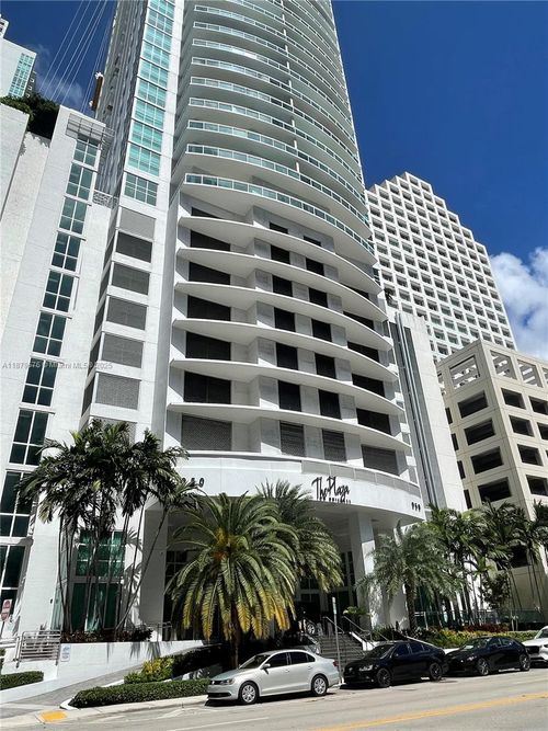 apt-1703-950 Brickell Bay Dr, Miami, FL, 33131-3950 | Card Image