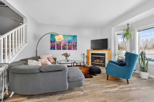 32 Prominence Pk Sw, Calgary, AB, T3H4K8 | Card Image