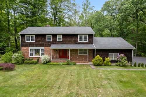 4 Wildwood Ln, Weston, CT, 06883-1708 | Card Image