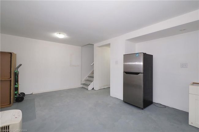 13 - 10 Millcreek Rd, Townhouse with 3 bedrooms, 2 bathrooms and 1 parking in Cambridge ON | Image 24