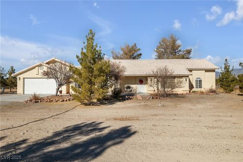 1230 Bruce St, Pahrump, NV, 89048-6855 | Card Image