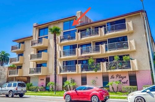 402-2015 E Broadway, Long Beach, CA, 90802-4906 | Card Image