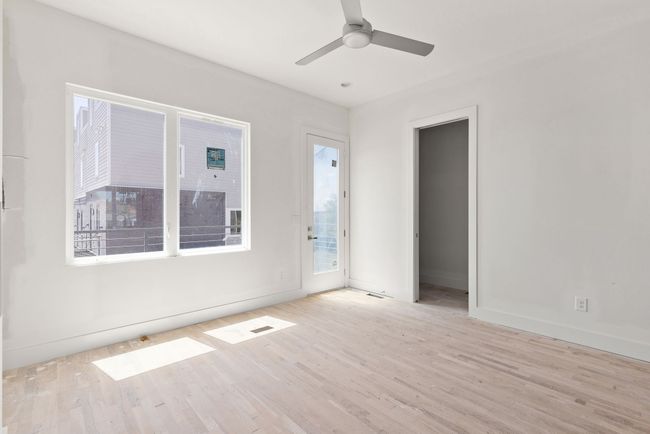 APT-13 - 1016 W Trinity Ln, House attached with 3 bedrooms, 4 bathrooms and 2 parking in Nashville TN | Image 11