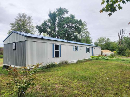2156 Cody Estey Rd, Rhodes, MI, 48652-9533 | Card Image