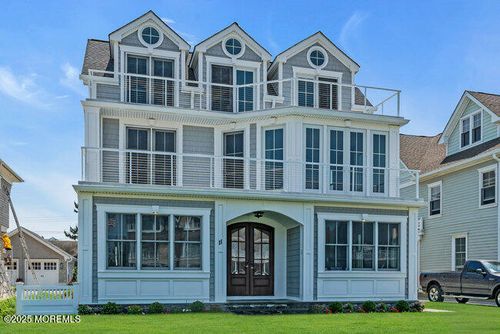 11 Union Ave, Spring Lake, NJ, 07762-1048 | Card Image