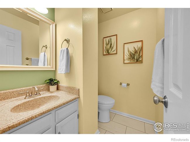 Main Floor Powder Room | Image 10