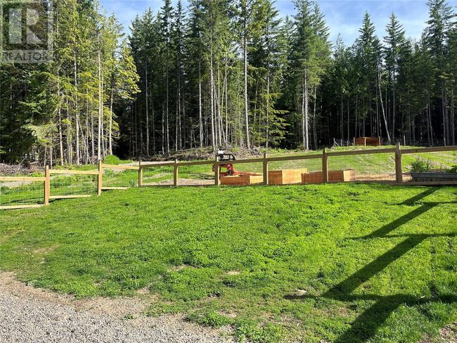 4784 Ivy Rd, House other with 5 bedrooms, 5 bathrooms and 5 parking in Eagle Bay BC | Image 11
