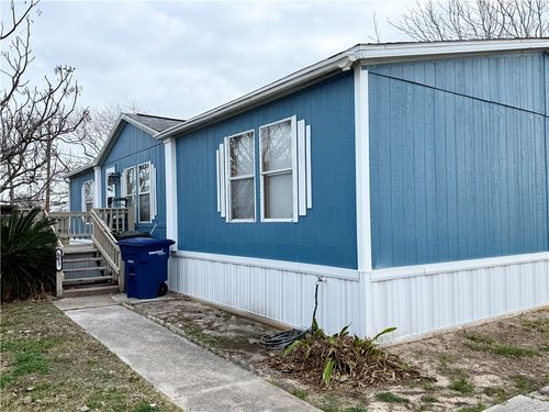 913 Grand View St, Corpus Christi, TX, 78418-4789 | Card Image