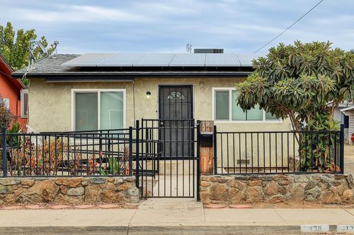 176 N Manzanillo Street, Woodlake, CA, 93286 | Card Image