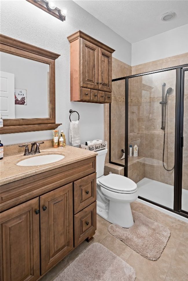 Guest house hall bathroom | Image 20