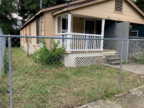 2551 Calvin Street, Jacksonville, FL, 32204 | Card Image